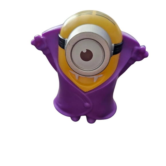 Bundle of Collectable Mcdonald Toys, Minion, Smurf, Chipmunk, Sing Movie. - Picture 5 of 14